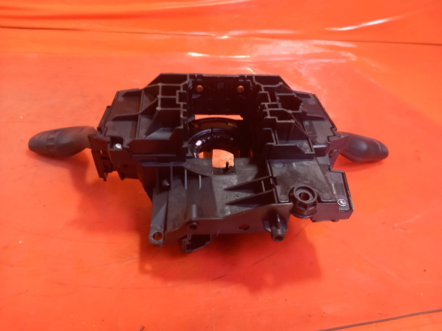 ebay-src:https://i.ebayimg.com/00/s/mtiwmfgxnjaw/z/s0kaaeswrd5qlbwv/$_57.jpg
