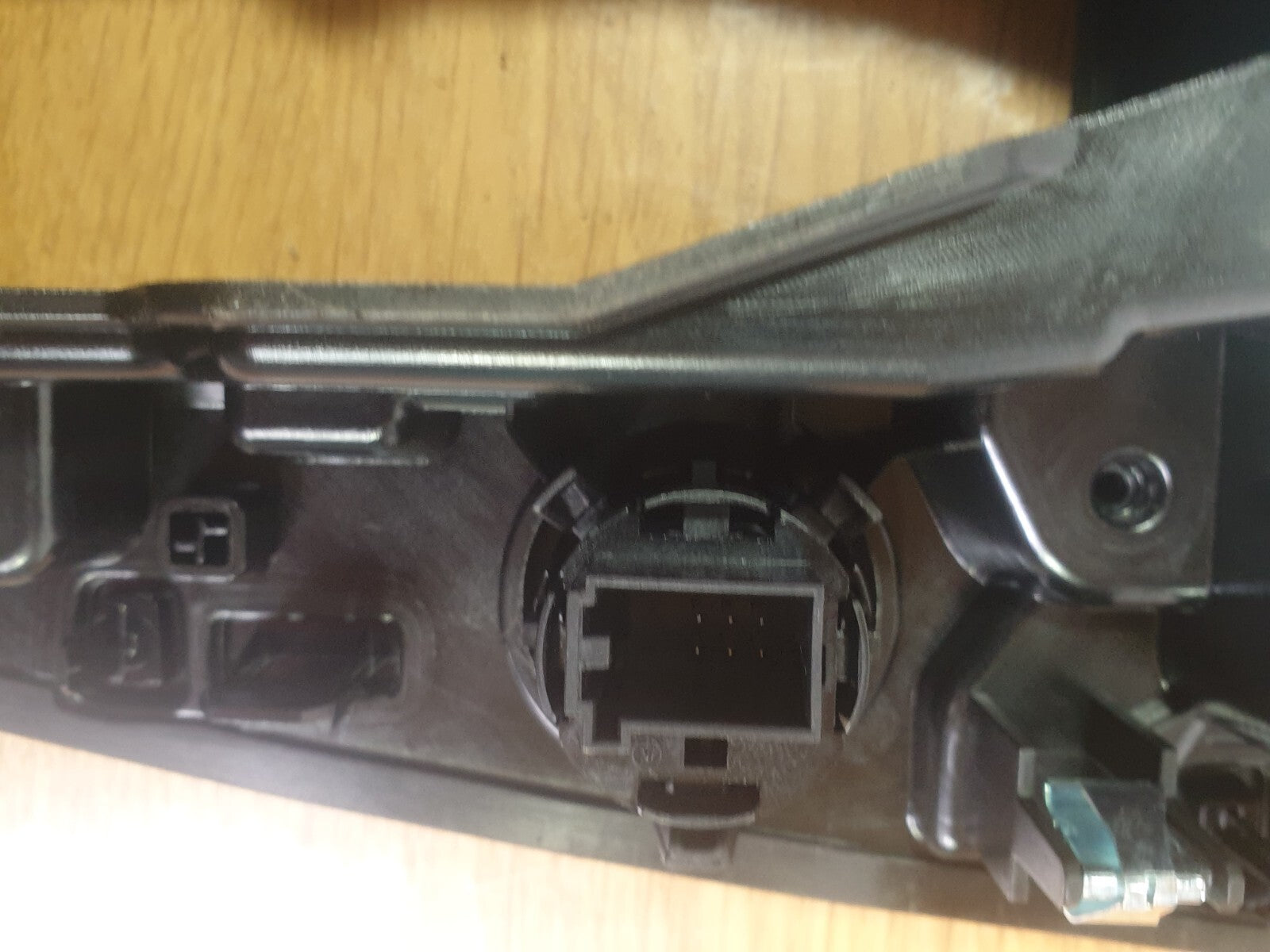 ebay-src:https://i.ebayimg.com/00/s/mtiwmfgxnjaw/z/0rqaaoswzadmvpmq/$_57.jpg