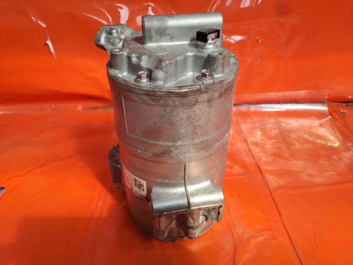 ✅2020 Jaguar I-Pace X590 A/C Air Conditioning Compressor J9D3-19D662-AC A375 - Image 4