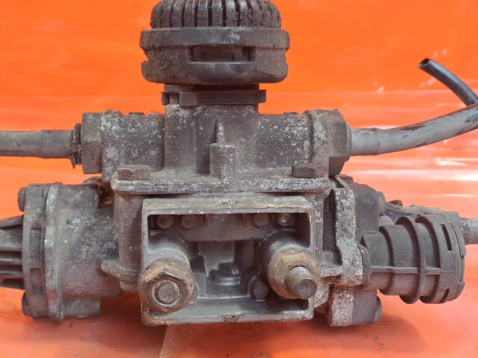 ebay-src:https://i.ebayimg.com/00/s/mtiwmfgxnjaw/z/basaaesw2vfpoaxa/$_57.jpg