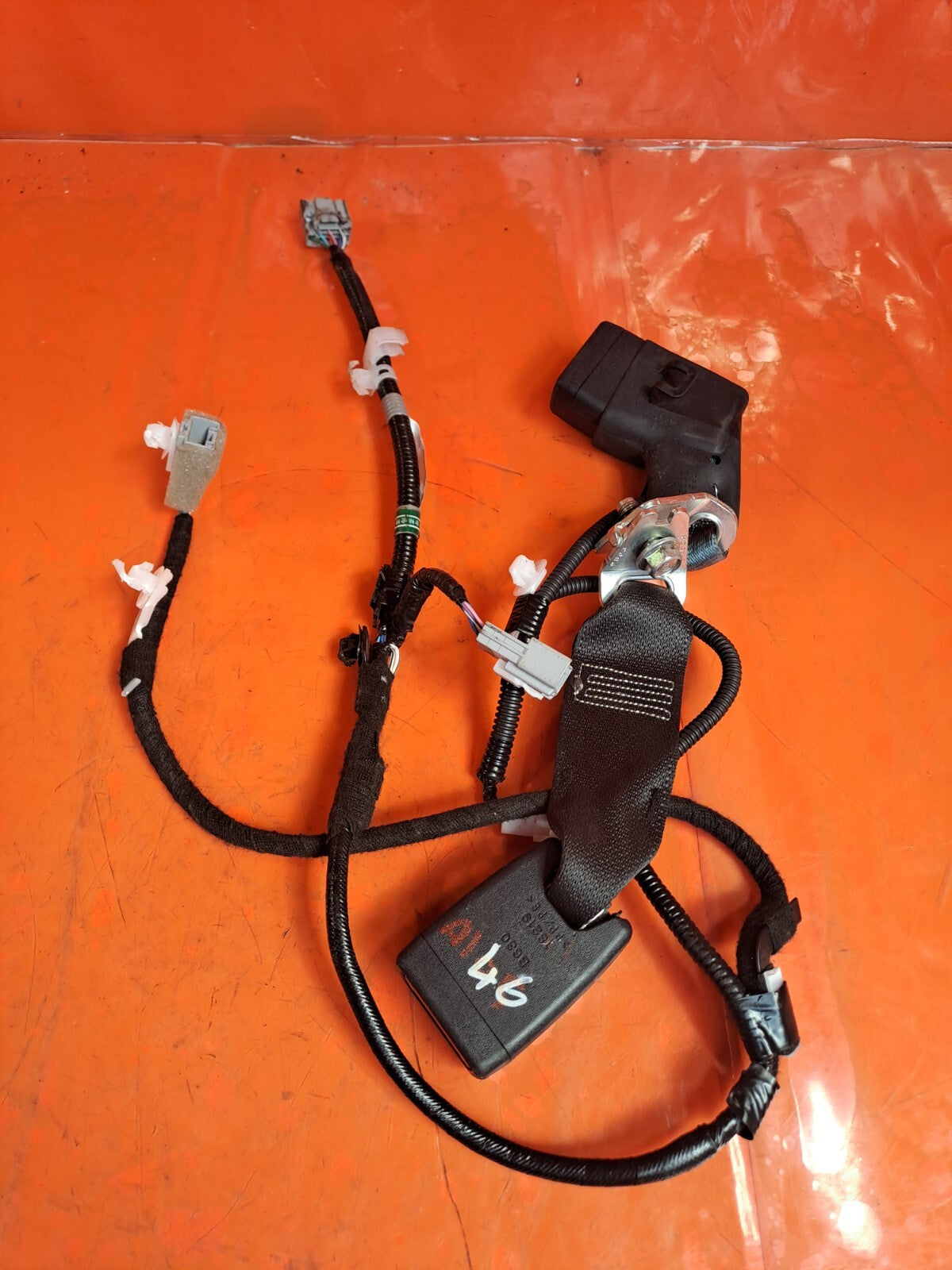 ✅Lexus NX 300H 2019 Rear Seat Buckle Middle 82193-78080 + Warranty A146 - Image 2