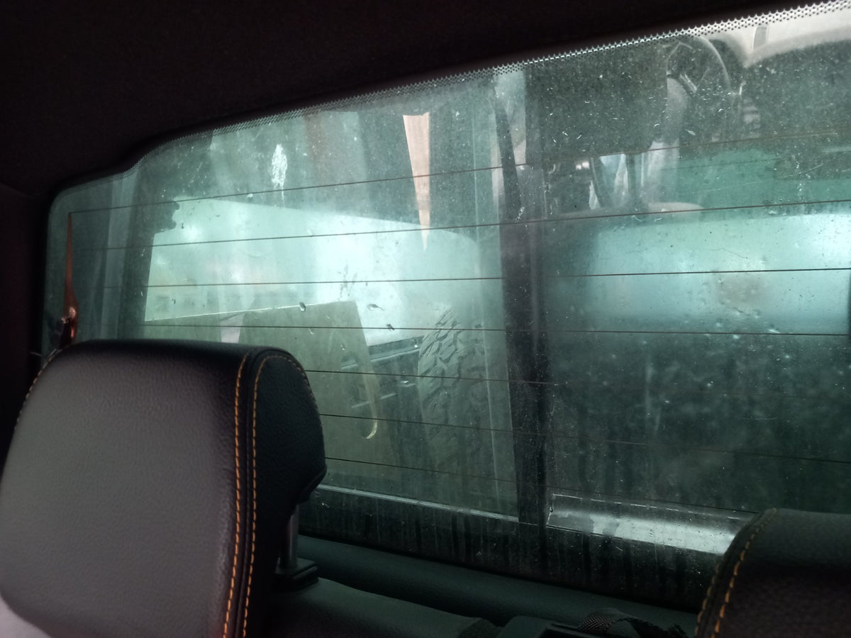 2021 Ford Ranger Wildtrak Rear Cab Glass Window Warranty A418 - Image 2