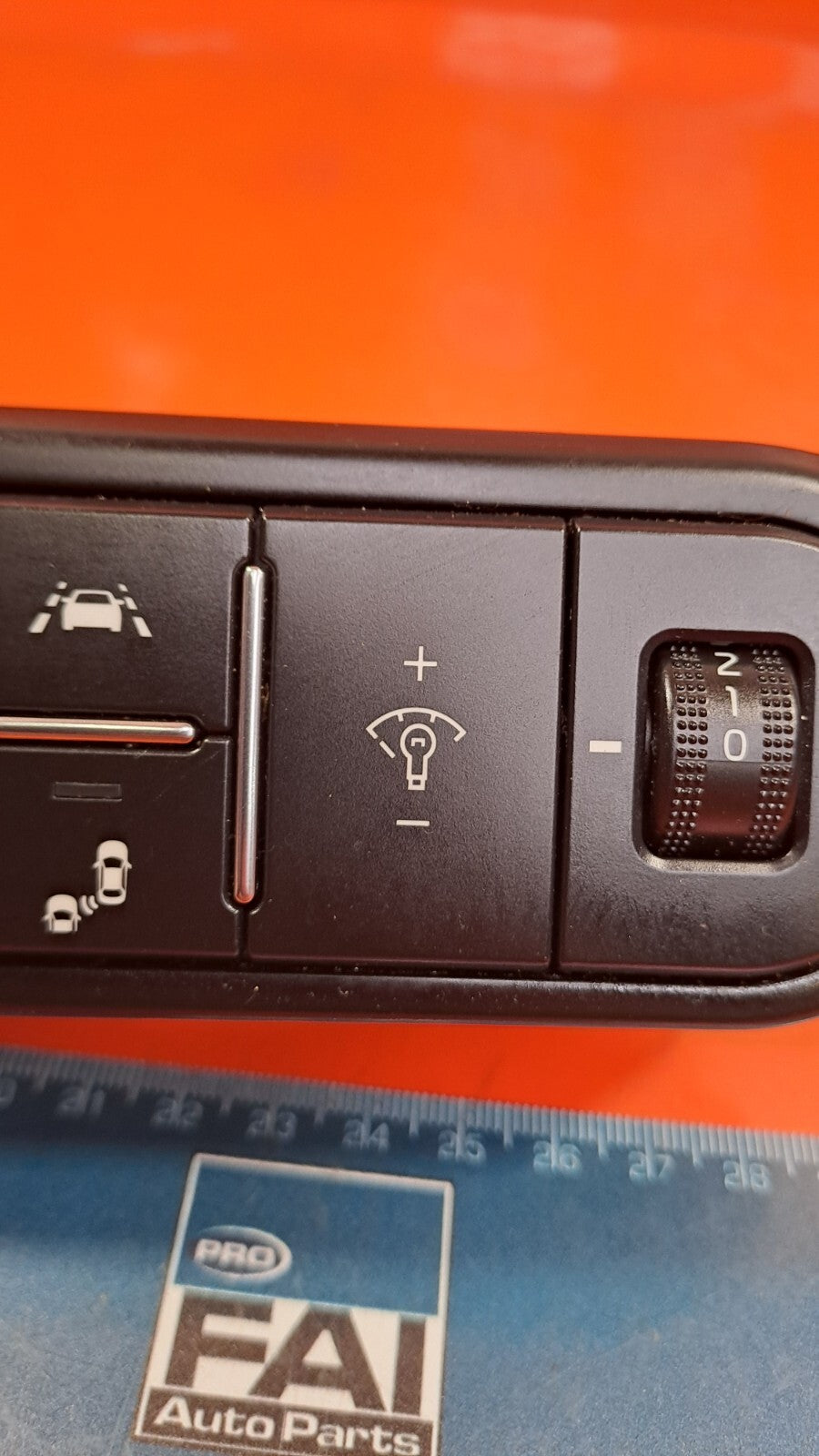 2021 KIA XCEED 4 LSG 1.5P TRACTION LANE ASSIST CONTROL SWITCH 93700-J7AY0 A228 - Image 5