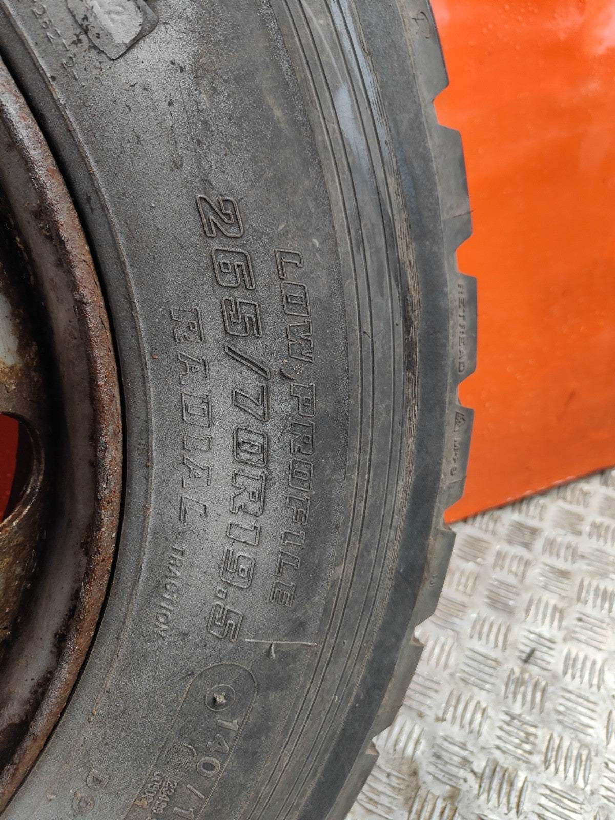 ✅2003 VOLVO FL 5.5D REAR ALLOY WHEEL WITH TYRE 265/70 R19.5 + WARRANTY A324 - Image 10