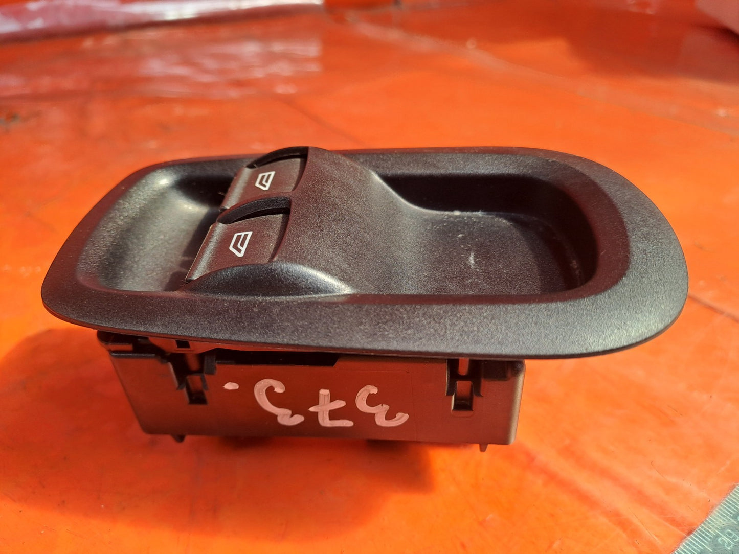 ✅2016 Ford Transit Custom Front Right Door Window Switch GK2T-14A132-DB A373 - Image 3