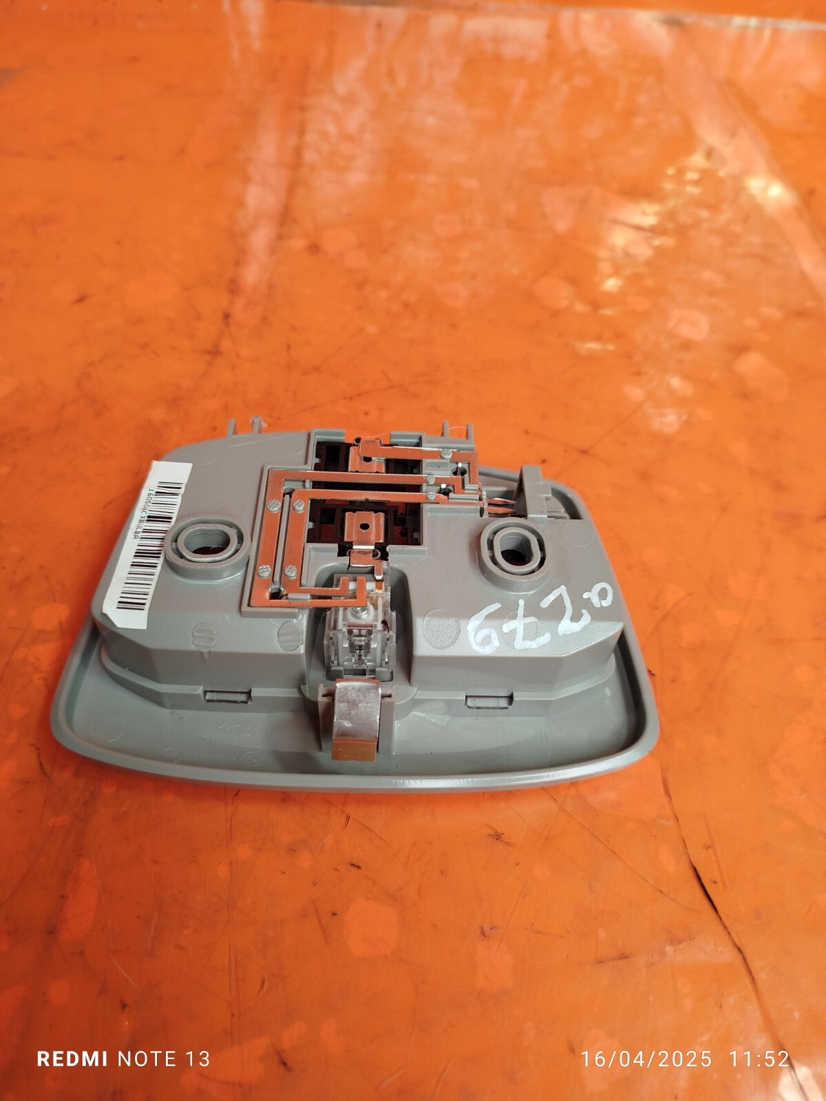 ✅Ssangyong Tivoli Ex 2016 1.6 Diesel REAR INTERIOR ROOF LIGHT 83720-34000 A279 - Image 7