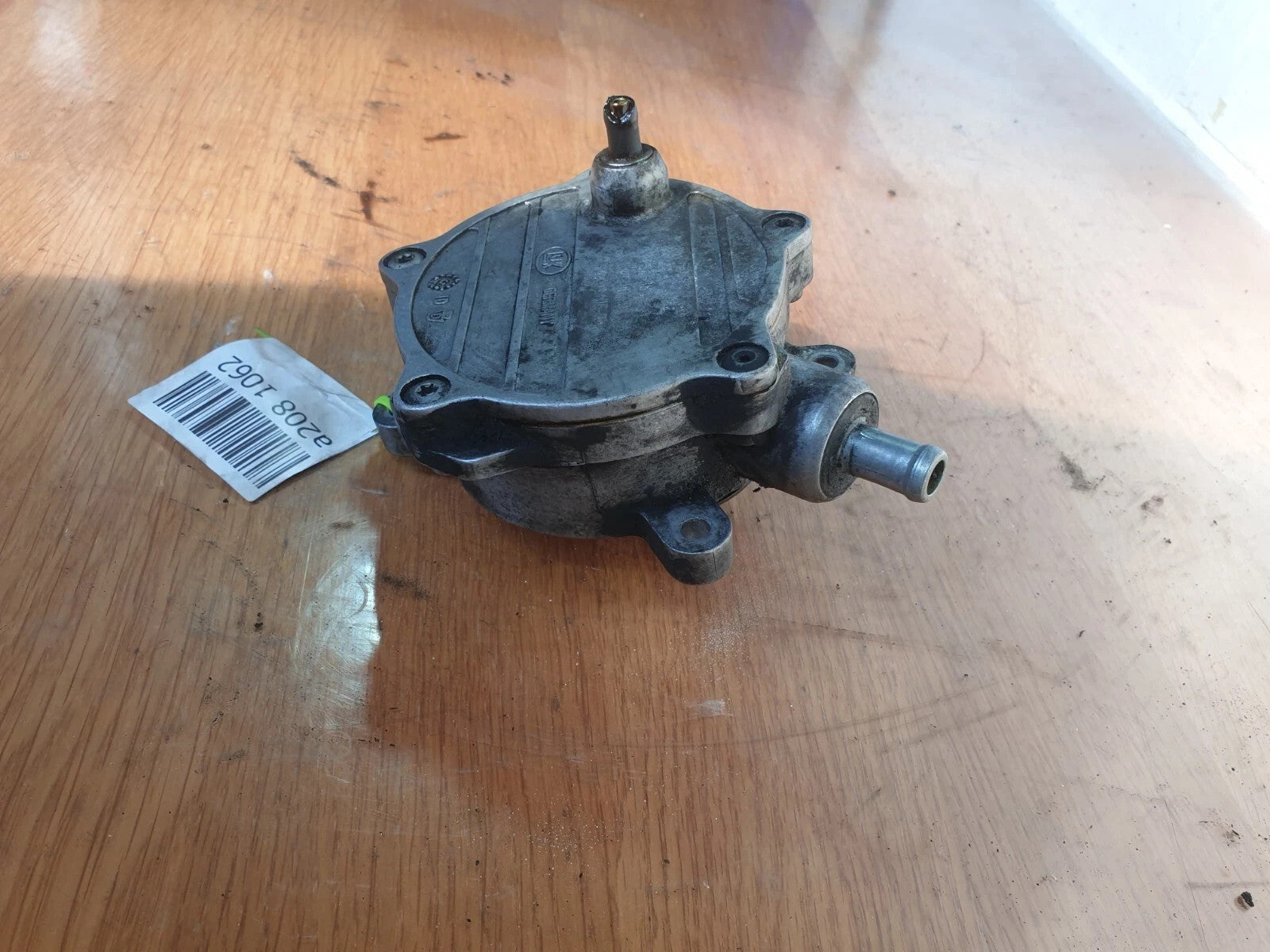 ebay-src:https://i.ebayimg.com/00/s/mtiwmfgxnjaw/z/cgwaaesw17bqyazy/$_57.jpg
