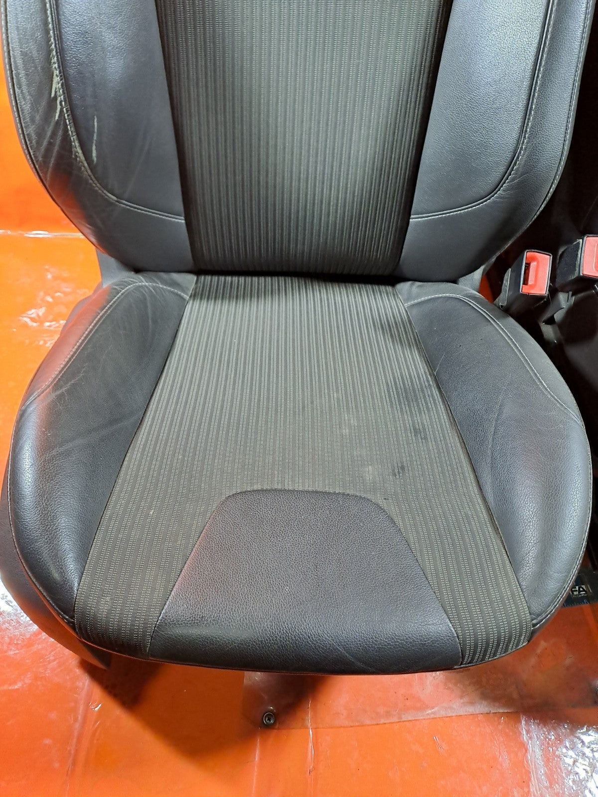 ✅2013 FORD FOCUS MK3 TITANIUM X FRONT SEATS PAIR RIGHT & LEFT + WARRANTY A313 - Image 3