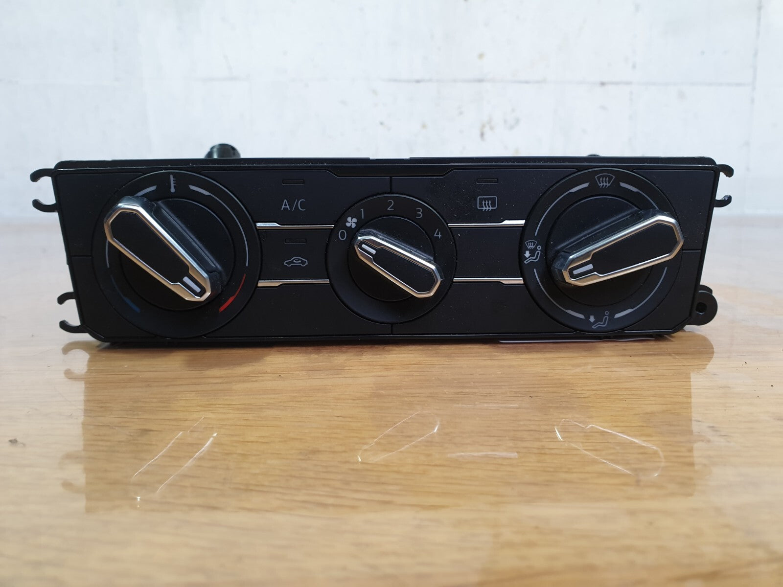 ebay-src:https://i.ebayimg.com/00/s/mtiwmfgxnjaw/z/0xwaaoswvsfm4rvw/$_57.jpg