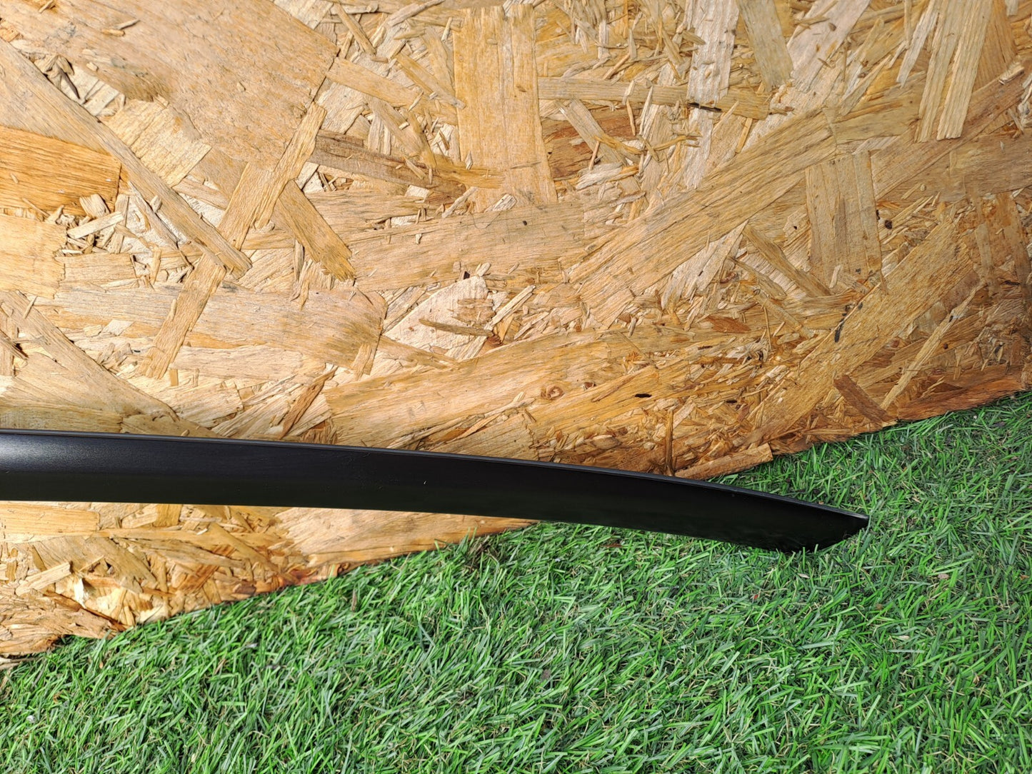 2024 TESLA MODEL 3 LONG RIGHT ROOF STRIP RAIL BAR COVER TRIM 1083520-40-D A207 - Image 9