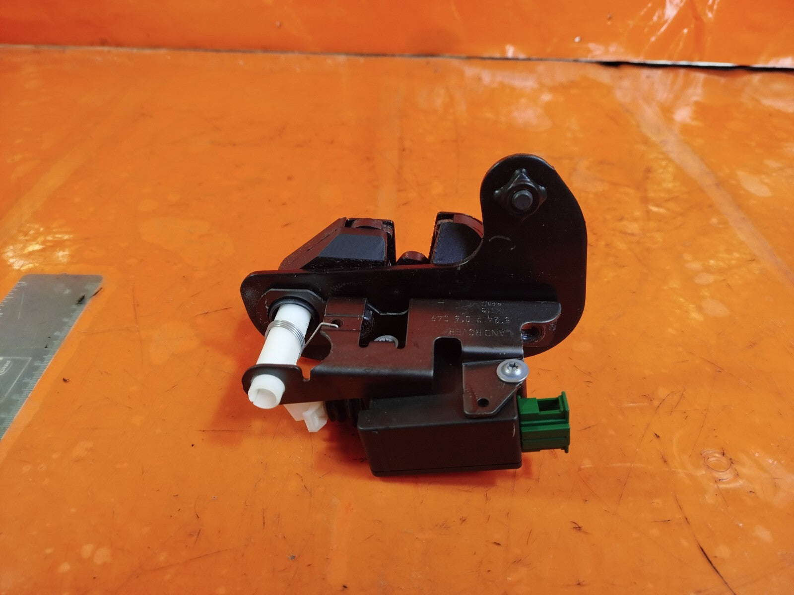 ✅Land Rover Discovery 4 2011 L319 3.0 Diesel LEFT BOOTLID LOCK ACTUATOR 7016049 - Image 6