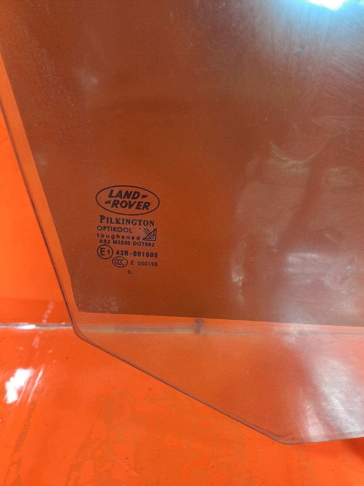 ✅LAND ROVER DISCOVERY 4 L319 3.0 DIESEL 2010 FRONT RIGHT WINDOW GLASS 43R-001605 - Image 8