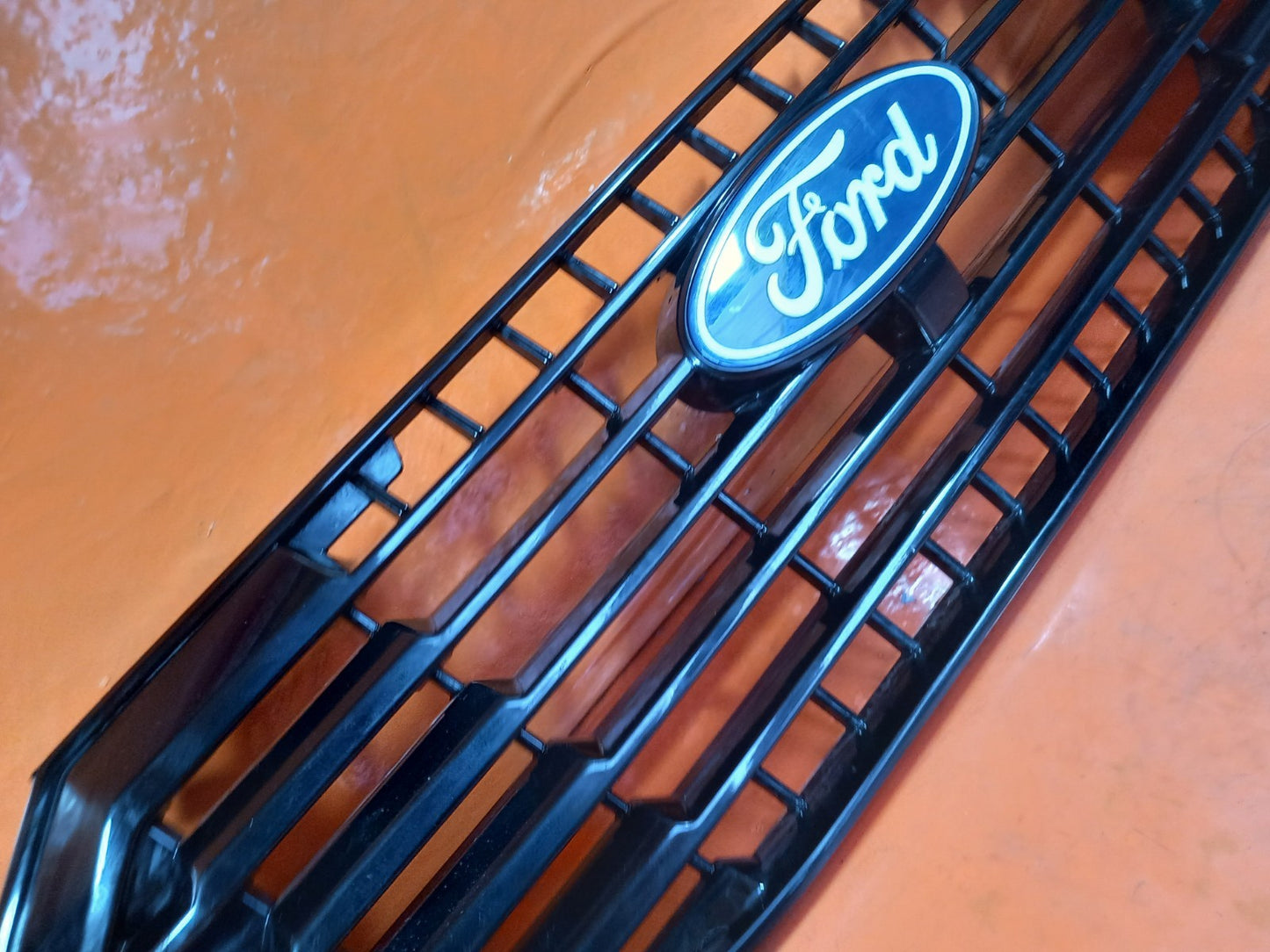 Ford Transit Custom 2.0 Diesel 2024 Front Bumper Upper Grille PZ3117B968 A406 - Image 7