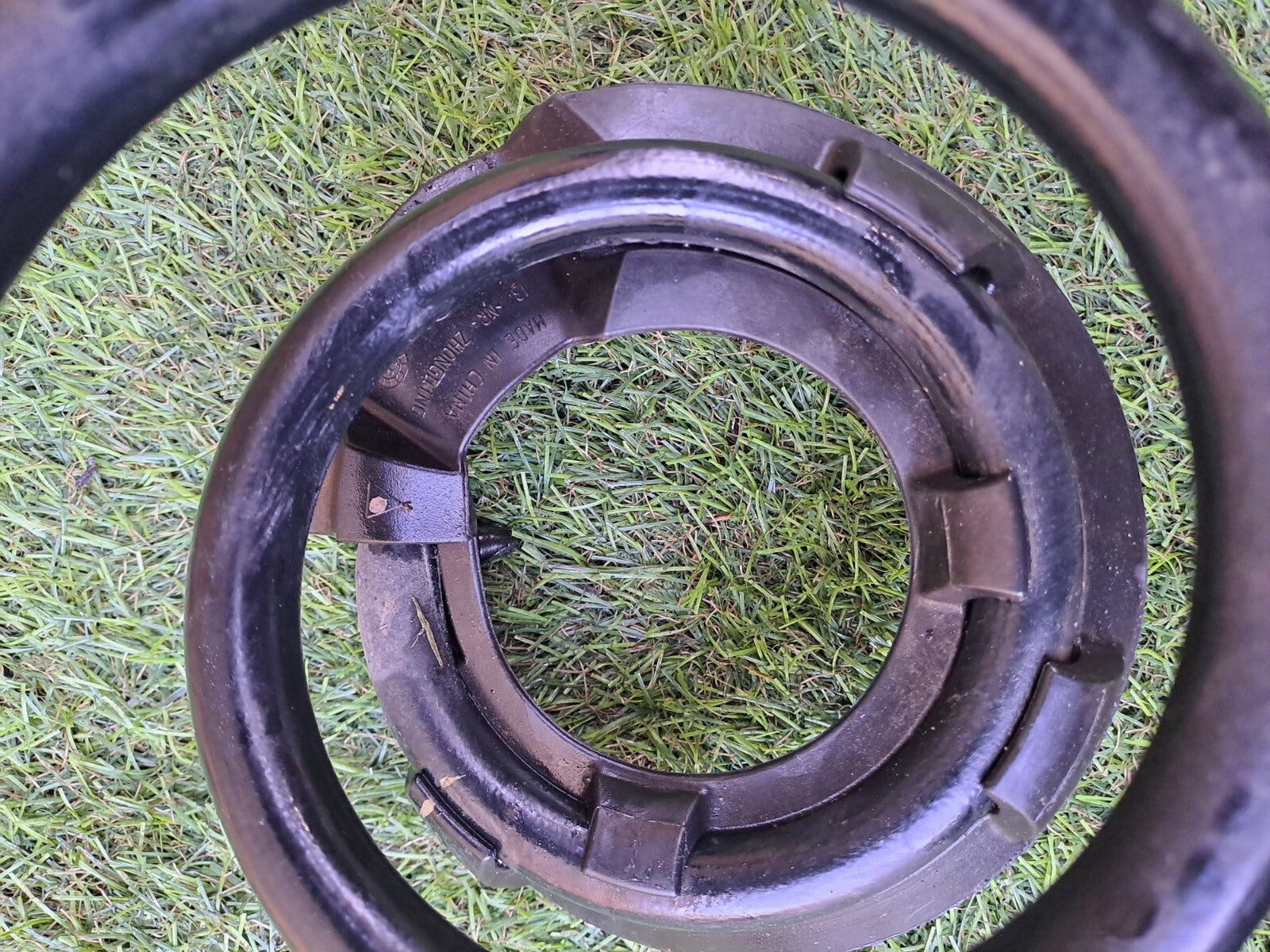 2024 TESLA MODEL 3 LONG REAR RIGHT COIL SPRING 1344472-00-B + WARRANTY A207 - Image 7