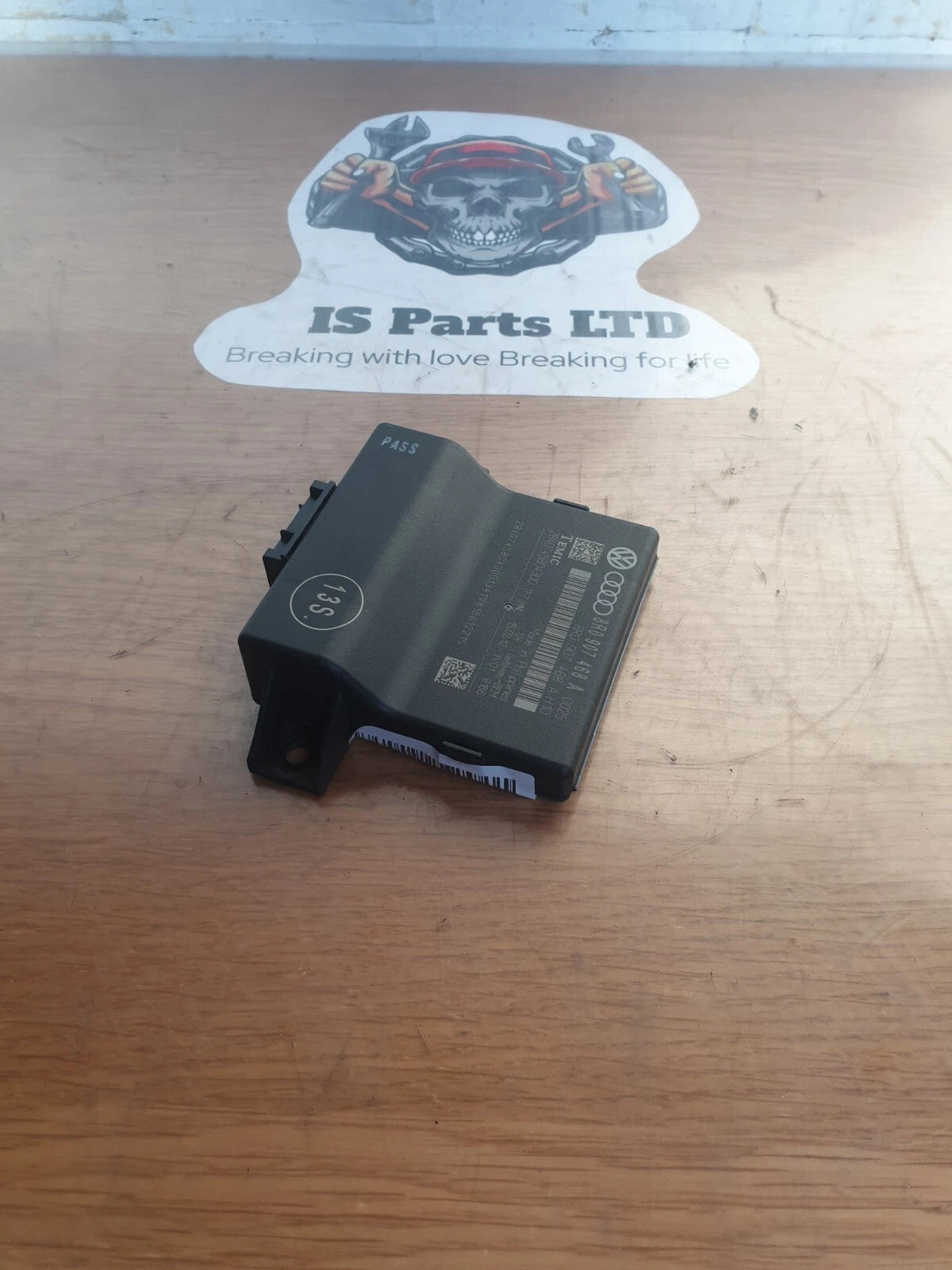 ebay-src:https://i.ebayimg.com/00/s/mtywmfgxmjaw/z/jagaaesw3vtqluok/$_57.jpg