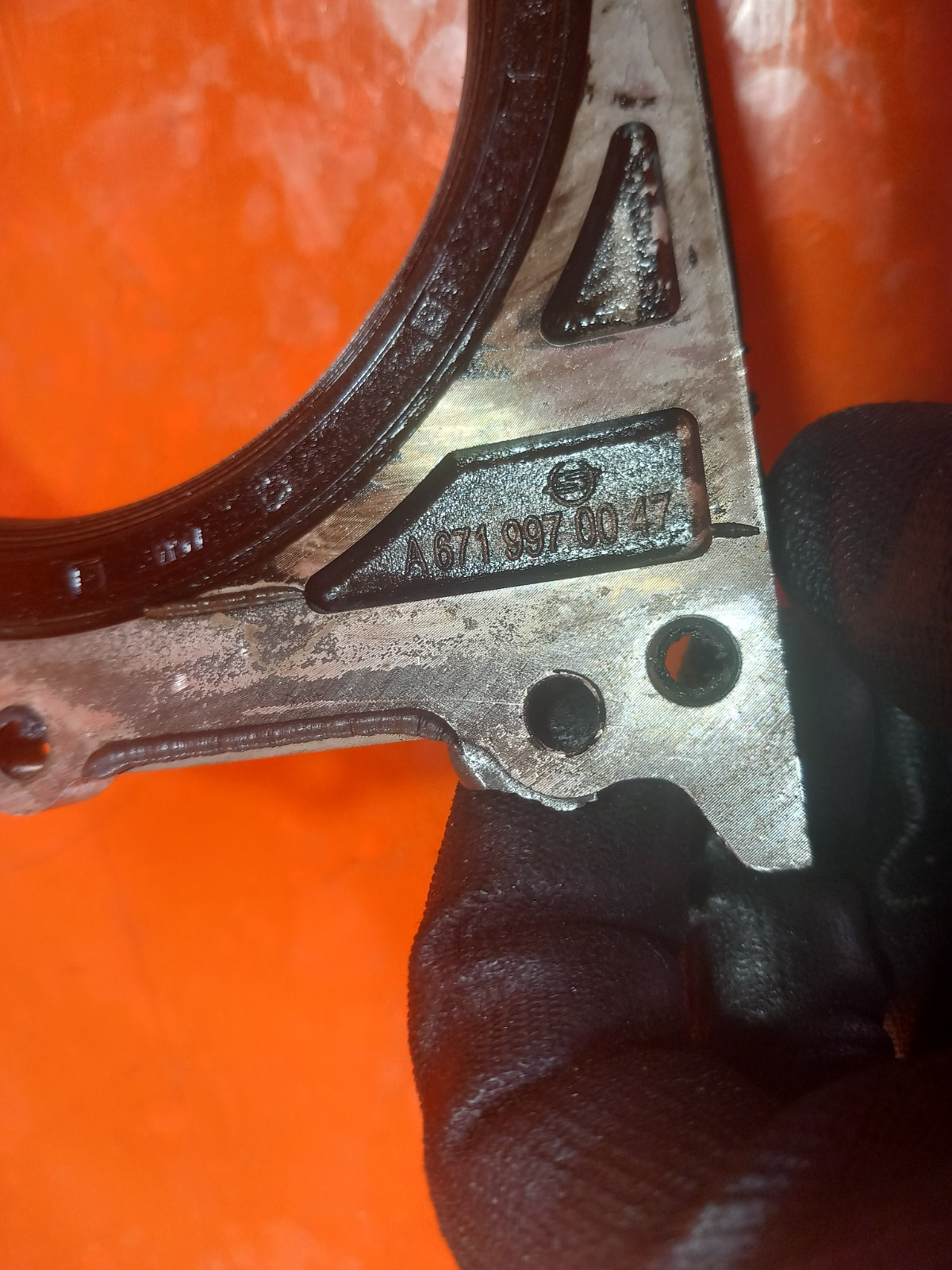 2018 Ssangyong Korando ELX 4X4 Crankshaft Oil Sealing w/ Sensor A6719970047 A329 - Image 7