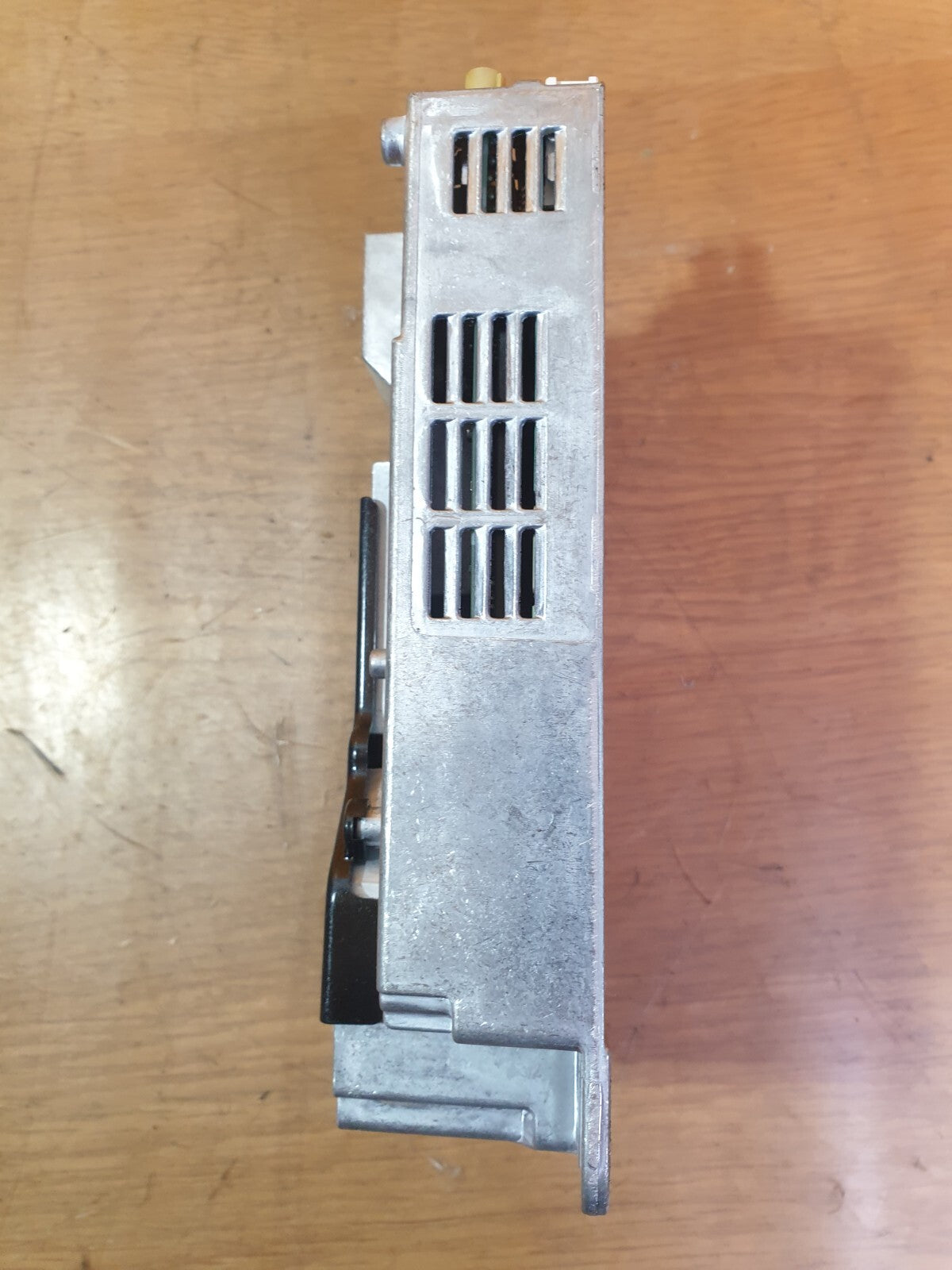 ebay-src:https://i.ebayimg.com/00/s/mtywmfgxmjaw/z/lsiaaoswfabmz3ra/$_57.jpg