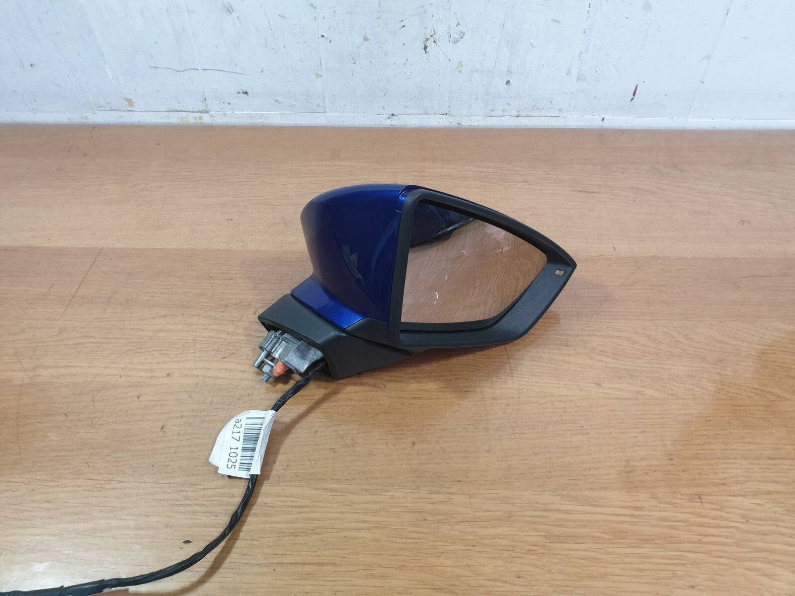 2019 SEAT ARONA FR 1.0P FRONT RIGHT WING MIRROR BLUE + WARRANTY A217 - Image 1