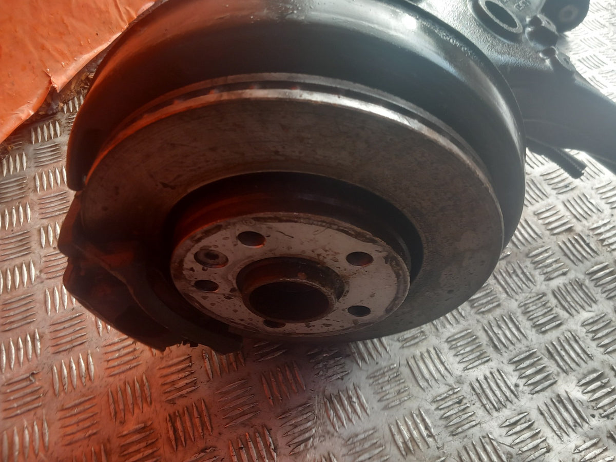 2021 VW Transporter T30 Rear Left Wheel Hub 7E0501413A Warranty A410 - Image 9