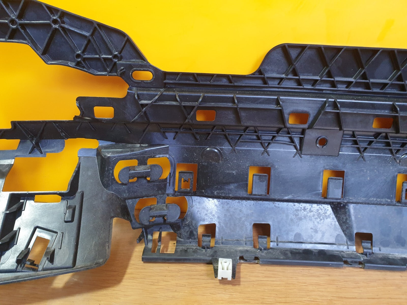 ebay-src:https://i.ebayimg.com/00/s/mtiwmfgxnjaw/z/2nqaaoswxhtmal2x/$_57.jpg