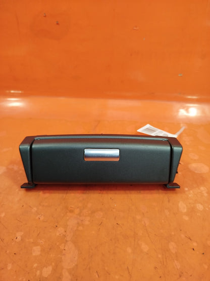 ✅2011 LAND ROVER RANGE ROVER L322 4.4D AUDIO VIDEO INPUT CONSOLE XH42-19C059-AA - Image 5