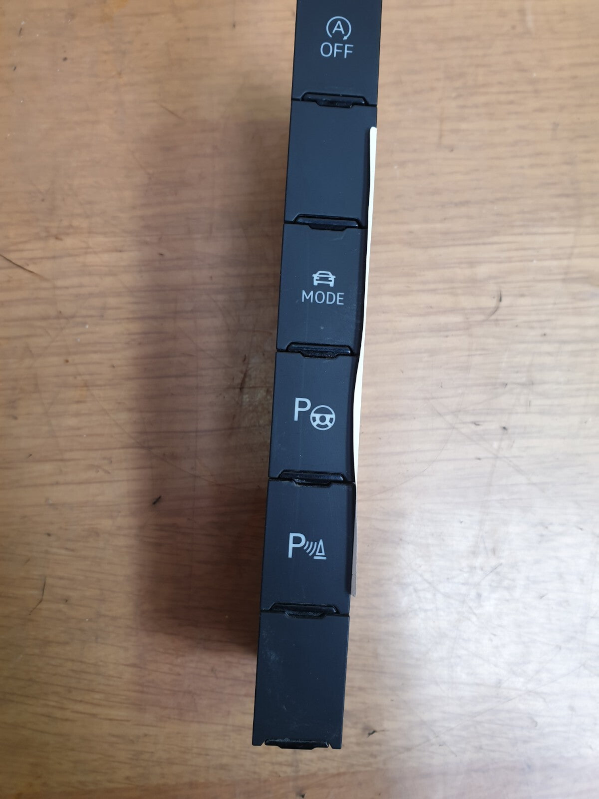 ebay-src:https://i.ebayimg.com/00/s/mtywmfgxmjaw/z/xoaaaoswgnhmjq~e/$_57.jpg