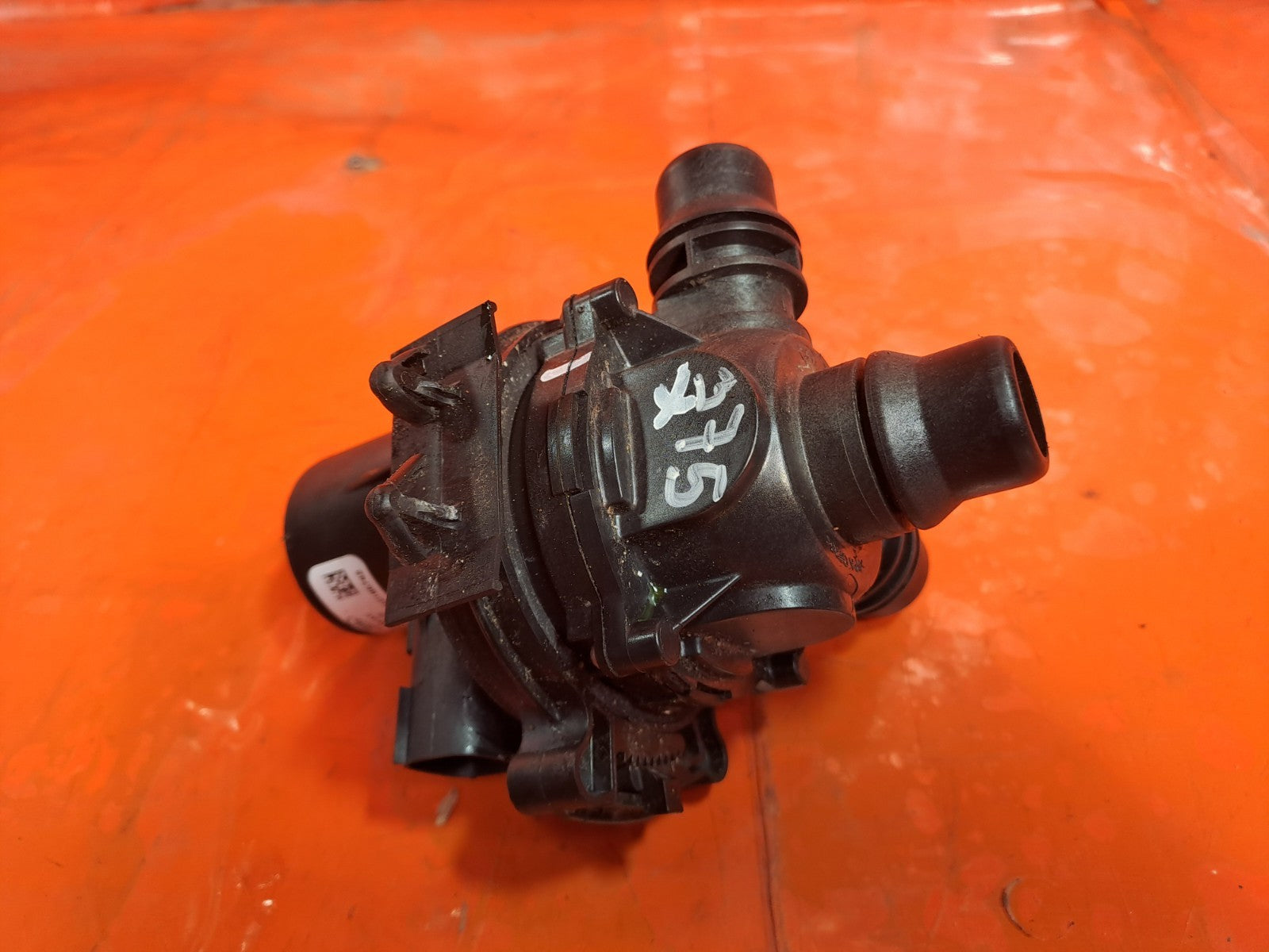 ✅2020 Jaguar I-Pace X590 Auxiliary Water Pump J9D3-8D108-AC + Warranty A375 - Image 9