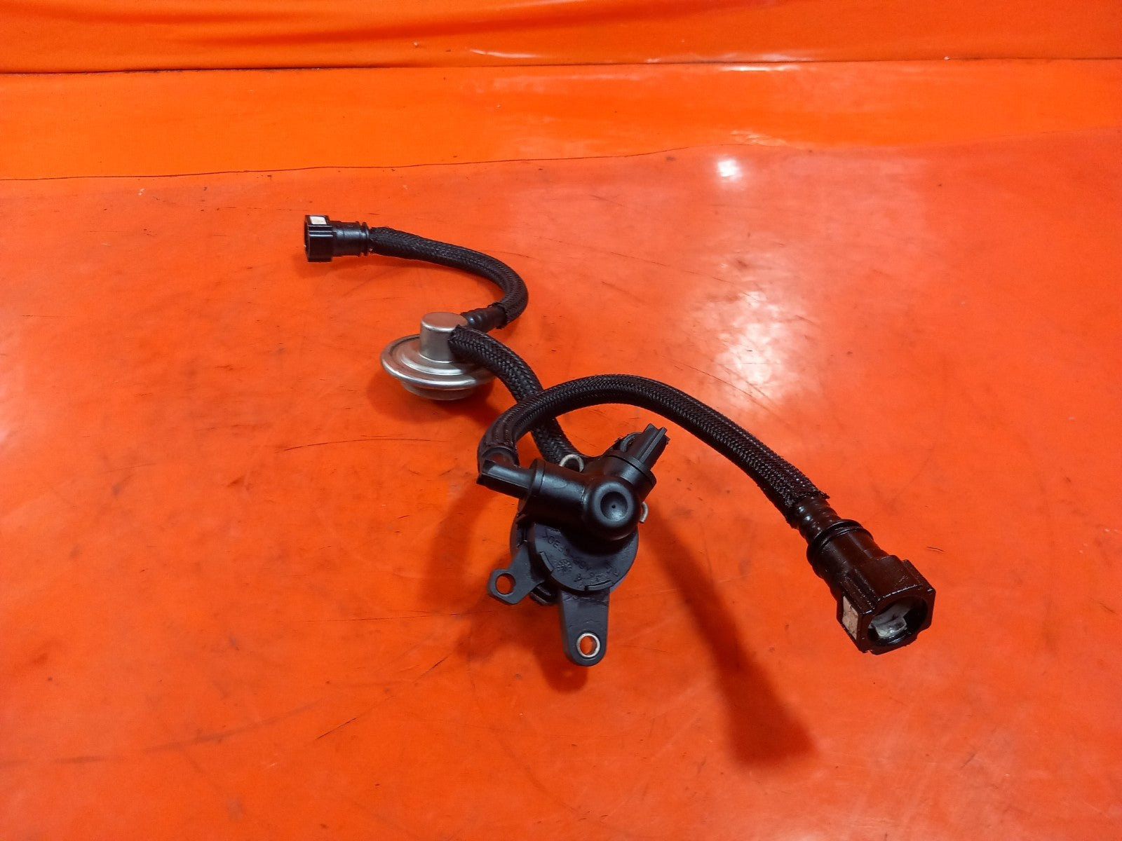 Ford Transit Connect 1.5 Diesel 2017 Fuel Pressure Sensor With Hose 170329A A369 - Image 3