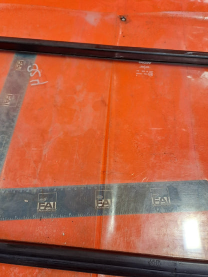 ✅VOLVO FL 5.5 DIESEL 2003 REAR CABIN WINDOW GLASS 43R-00082 Warranty A324 - Image 5