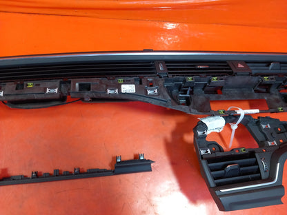 Audi A5 F5 S-Line 2016 Dashboard Air Vent Trim Set 8W2820901C Warranty A142 - Image 3