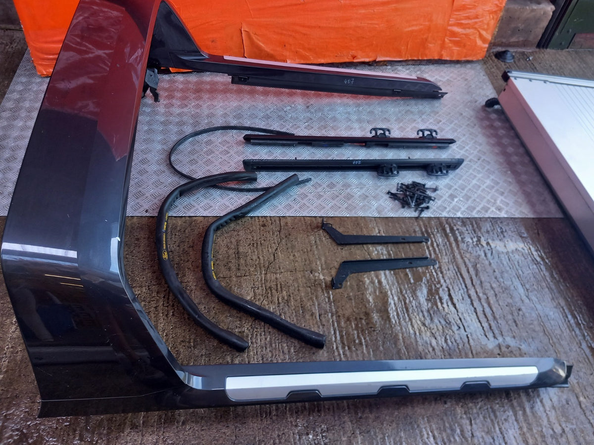 Ford Ranger Wildtrak Roller Shutter Plus Spoiler With Sided Mouldings A407 - Image 4