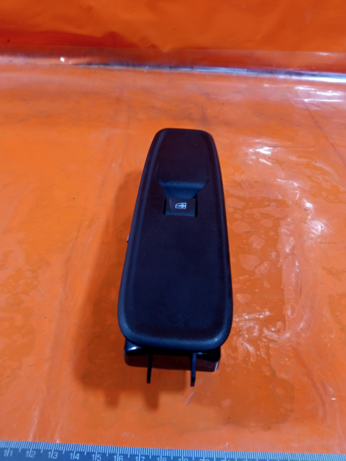 ✅Dacia Duster Journey 1.3 Petrol 2024 Rear Right Electric Window Switch A364 - Image 3