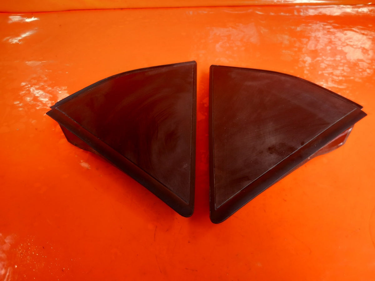 Citroen Berlingo 650 1.5 Diesel 2021 Front Wing Mirror Trims 9825216180 A415 - Image 2