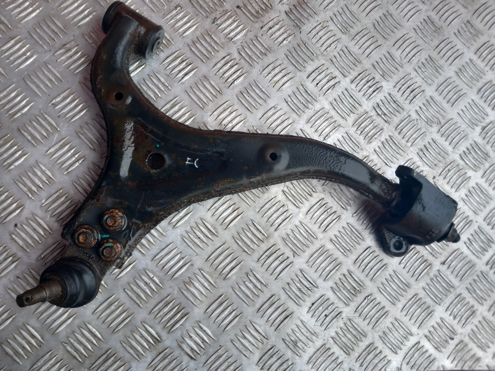 Ssangyong Korando Elx 4X4 Diesel 2018 Front Left Lower Control Arm Wishbone A329 - Image 3