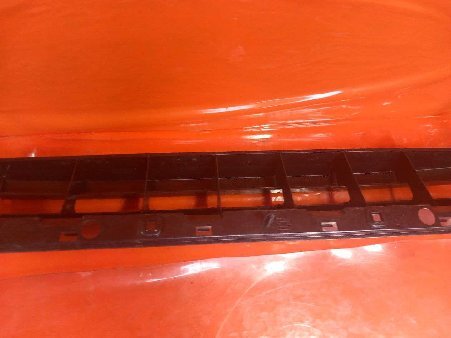 2025 Land Rover Defender L663 Front Bumper Bracket L8B2-17A793-A Warranty A396 - Image 9