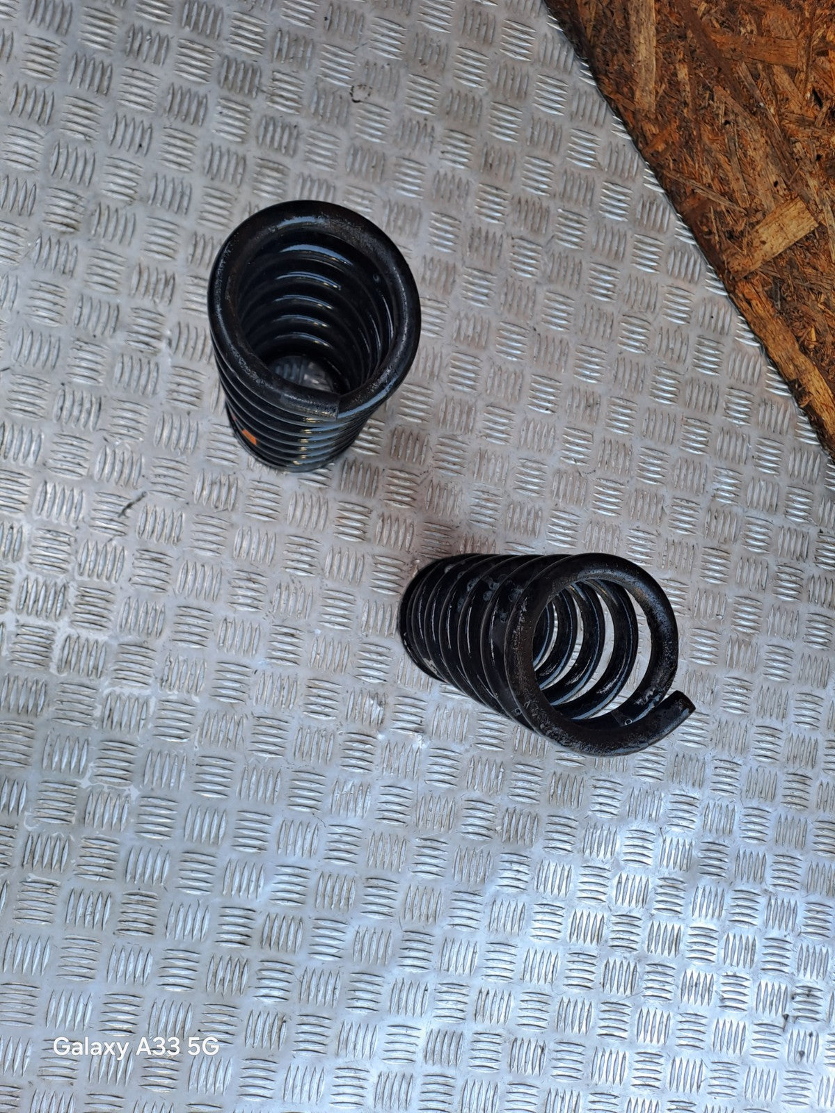 ebay-src:https://i.ebayimg.com/00/s/mtywmfgxmjaw/z/lyqaaeswuw1o2xyu/$_57.jpg
