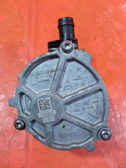 ✅Dacia Duster Journey 1.3 Petrol 2024 Vacuum Pump A2820909800 146500428R A364 - Image 2