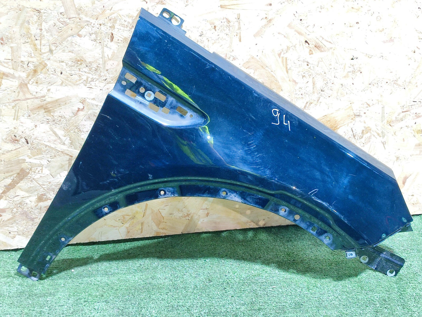 ✅LAND ROVER DISCOVERY SPORT L550 2.0 D 2018 FRONT RIGHT WING PANEL BLACK A094 - Image 1
