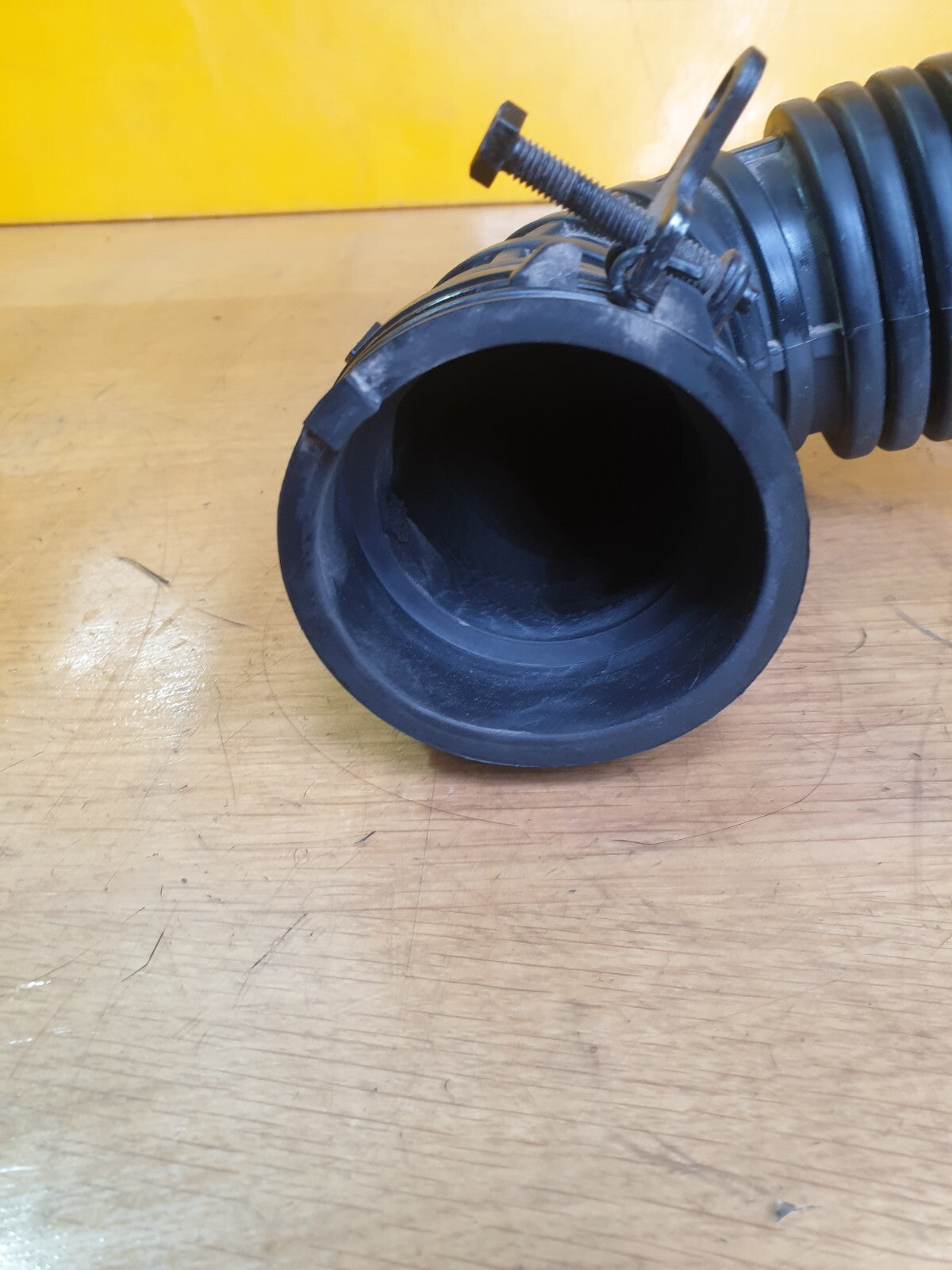 ✅HYUNDAI I20 N LINE 1.0 PETROL 2023 AIR INTAKE INLET DUCT PIPE 28139-Q0300 A199 - Image 7