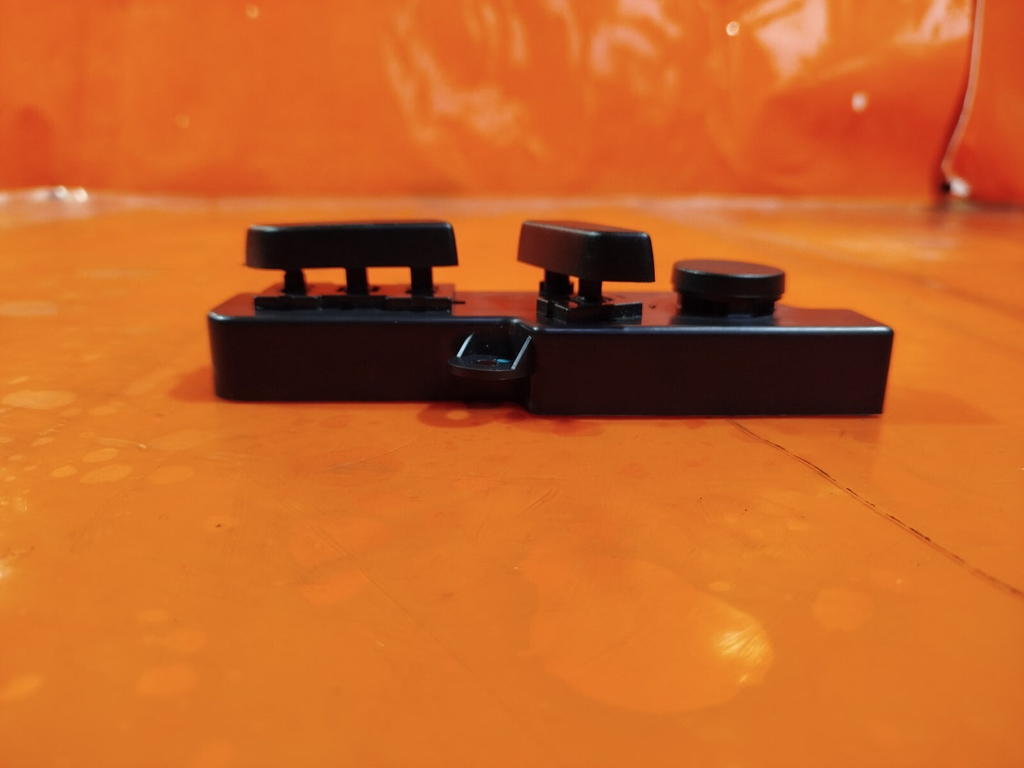 ✅TESLA MODEL 3 LONG RANGE 2020 FRONT RIGHT SEAT SWITCH 1098530-00-F Warranty - Image 3