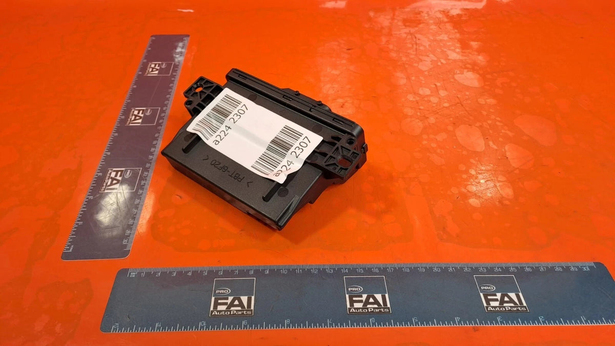ebay-src:https://i.ebayimg.com/00/s/otawwde2mda=/z/610aaeswkcdqq-km/$_57.jpg