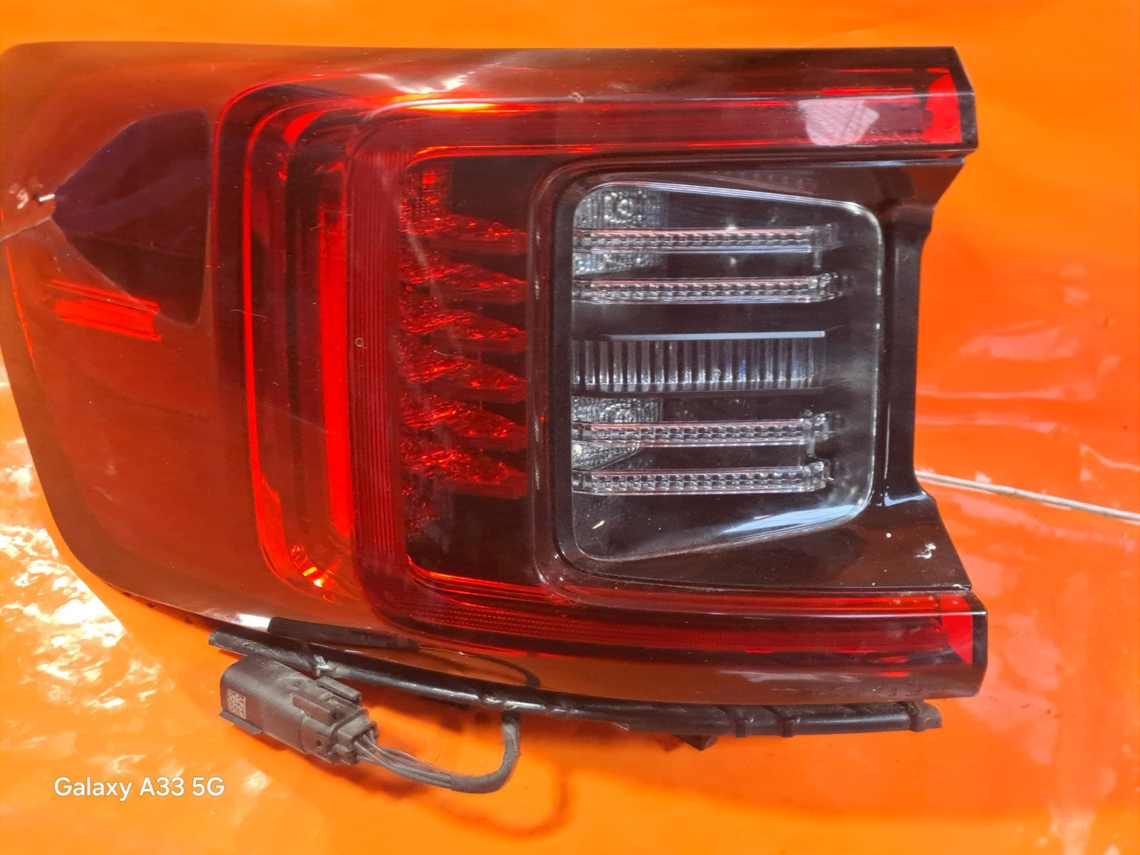 ✅POLESTAR 2 LONG RANGE 2023 REAR LEFT OUTER TAIL LIGHT 31108940 Warranty A312 - Image 4