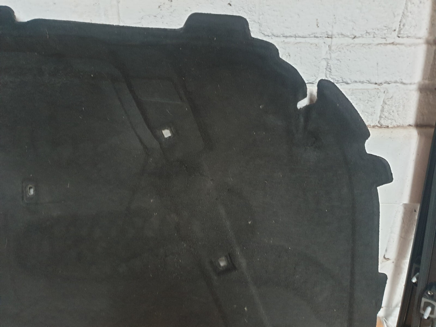 AUDI A5 CABRIO S LINE 2.0 DIESEL 2012 BONNET INSULATION SOUND PROOFING LINING - Image 3