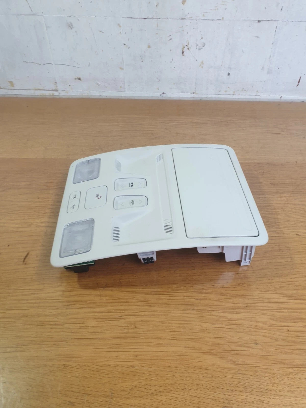 ebay-src:https://i.ebayimg.com/00/s/mtywmfgxmjaw/z/hlmaaeswrj5qhyy9/$_57.jpg