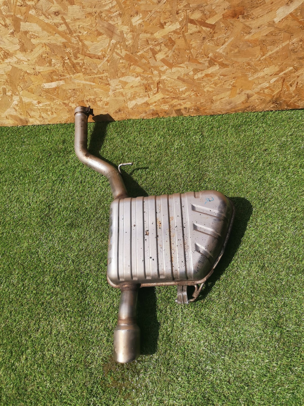JAGUAR F-PACE X761 3.0 PETROL 2017 EXHAUST SILENCER MUFFLER HK835K244GF Warranty - Image 7
