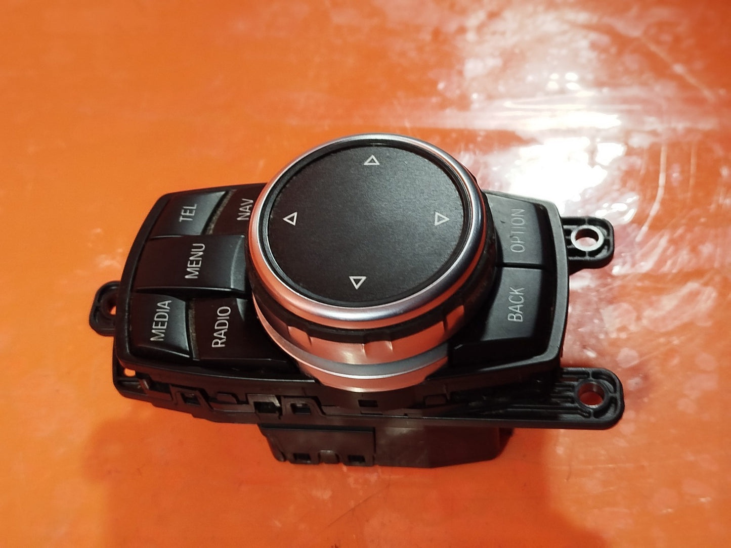 ebay-src:https://i.ebayimg.com/00/s/mtiwmfgxnjaw/z/ejuaaeswn1npxtuh/$_57.jpg