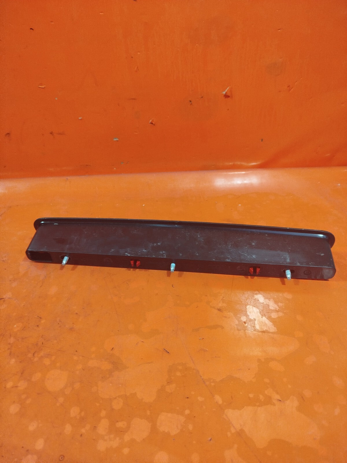 ✅2012 AUDI A5 1.8P BOOTLID CENTRE THIRD BRAKE LIGHT 8F0945401 + WARRANTY A222 - Image 3