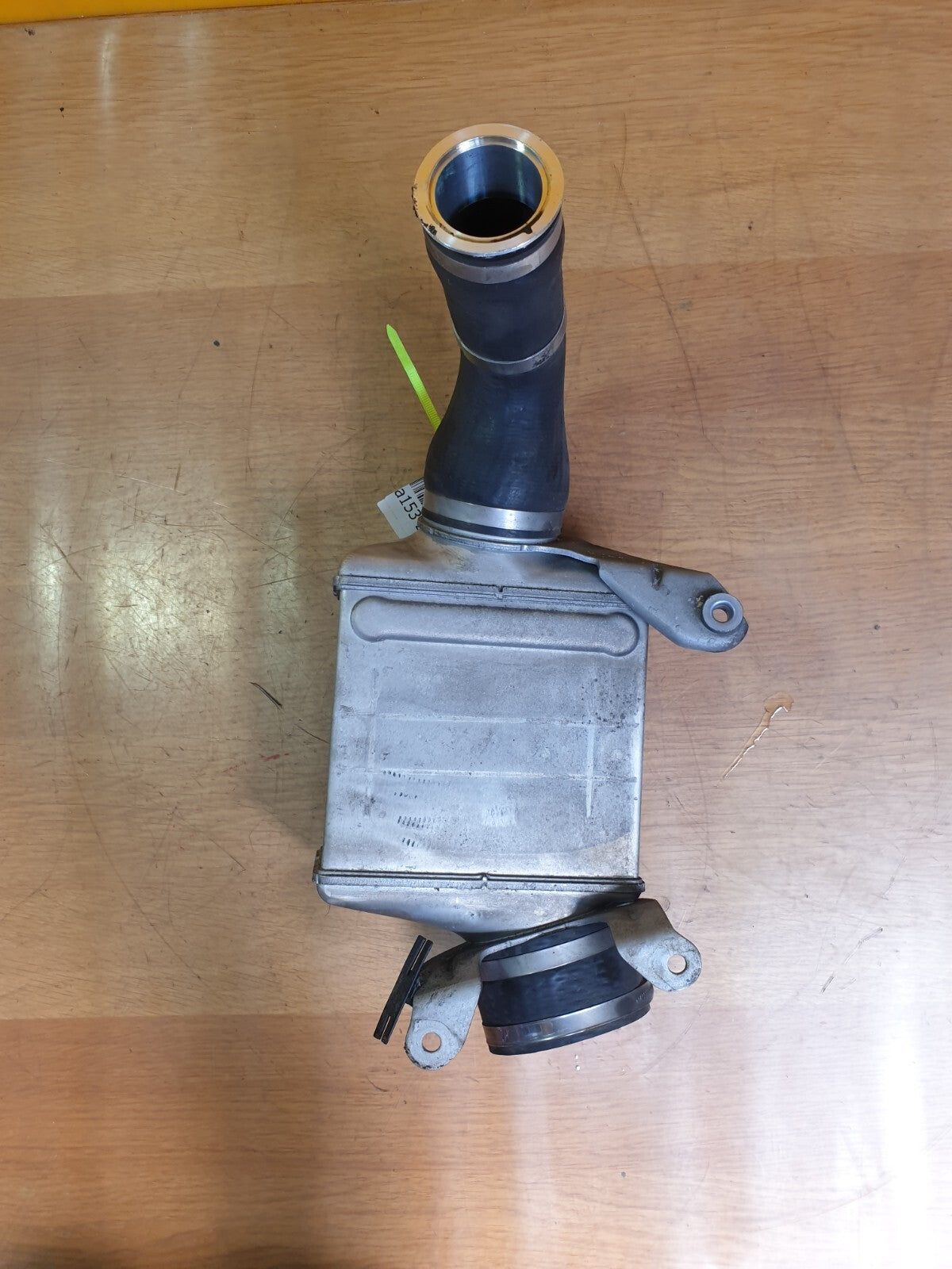 2014 BMW 5 Series F11 4.4P Left Turbo Intercooler 7575405 Warranty A153 - Image 2