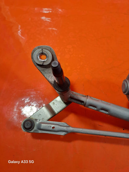 ✅POLESTAR 2 LONG RANGE 2023 FRONT WINDSCREEN WIPER MOTOR & LINKAGE 32372747 A312 - Image 8