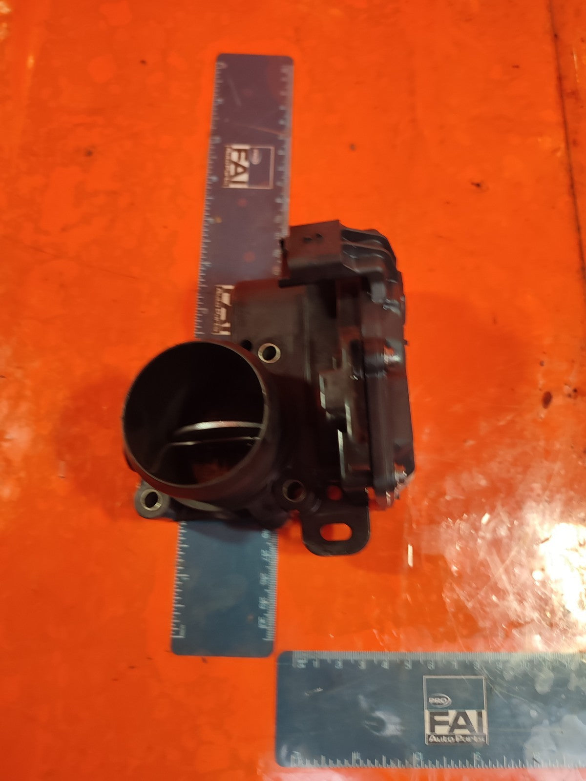 ebay-src:https://i.ebayimg.com/00/s/mtywmfgxmjaw/z/o-aaaeswtevo4k2z/$_57.jpg